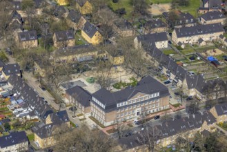 Aerial photo, GGS Gemeinschaftsgrundschule Lohberg, Lohberg, Dinslaken, Ruhr area, North