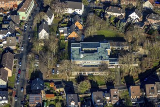 Aerial view of the Haldenwangschule Im Harsewinkel in Dorsten in the Ruhr area in North