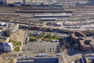 Aerial view, North side of main station with car park at ZOB, construction site with conversion and