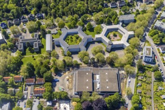 Aerial photo, Kreuzstraße school centre, Leibniz-Gymnasium, Wilhelm-Röntgen Realschule,