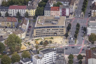 Aerial view, red cycle path marking at two intersections Brüderweg and Kaiserstrasse and