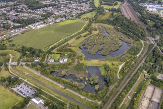 Aerial view, Dahlwiesenbach drainage ditch with overflow area east and west in the Alt-Scharnhorst