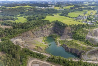 Aerial photo, Robert Schulte quarry in Scheda, Drolshagen, Sauerland, North Rhine-Westphalia,