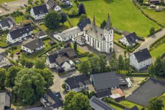 Aerial view, catholic church St. Antonius Einsiedler, Iseringhausen, Drolshagen, Sauerland, North
