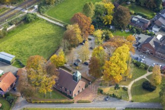 Aerial view, St. Mary's Assumption Church and Berger Inn at Beck Castle in the Kirchhellen-Nord-Ost
