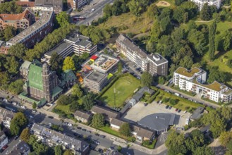 Aerial view, Auferstehungskirche, evang. Kindergarten Wettiner Straße as well as fire station 2