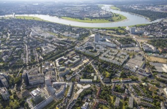 Aerial view, Vodafone Campus and Prinzenpark in the district Heerdt in Düsseldorf, Rhineland, North