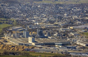 Aerial view, Egger Holzwerkstoffe Brilon and local view, Brilon, Sauerland, North Rhine-Westphalia,