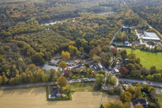Aerial view, Grafenmühle gastronomy with Woodpeckers Roadhouse in the district Kirchhellen-Süd in