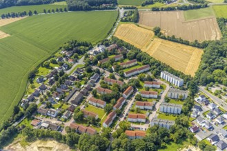 Aerial view, housing estate with apartment buildings on Königsberger Straße and Breslauer Straße in