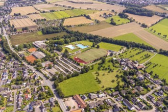 Aerial view, outdoor swimming pool and wave pool Weddinghofen in the leisure centre Im Häupen in