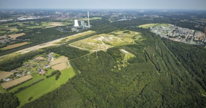 Aerial view, Großes Holz spoil tip with Adener Höhe and Bergkamen mine in Weddinghofen, Bergkamen,