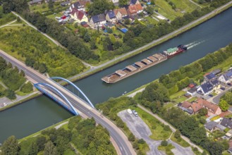 Aerial view, cargo ship on the Datteln-Hamm canal at the Werner Straße bridge in Rünthe, Bergkamen,