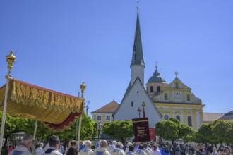 Procession on 1 May to the Chapel of Mercy, Altötting, Bavaria, Germany
