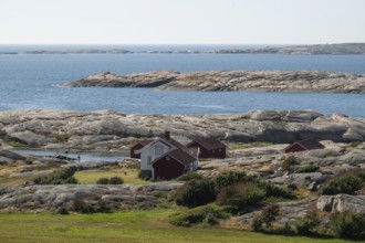 Houses by the sea, Bohus Granit, Ramsvik, Ramsviklandet nature reserve, archipelago, Bohuslän,