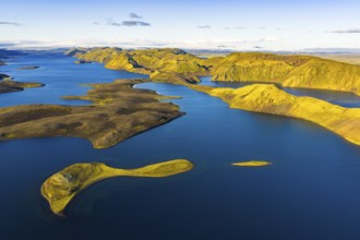 Lake Langisjor in the Icelandic highlands, Vatnajökull National Park, Iceland