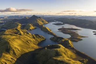 Lake Langisjor in the Icelandic highlands, Vatnajökull National Park, Iceland