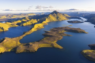 Lake Langisjor in the Icelandic highlands, Vatnajökull National Park, Iceland