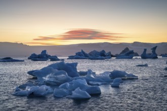 Iceberg in the Jökulsarlon glacier lagoon, Vatnajökull National Park, South Iceland, Iceland