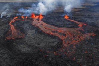 Volcanic eruption, Sundhnúkur crater chain, near Grindavik, Reykjanes Peninsula, Southwest Iceland,