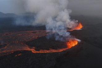 Volcanic eruption, Sundhnúkur crater chain, near Grindavik, Reykjanes Peninsula, Southwest Iceland,