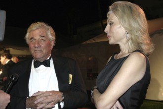 Peter Falk and Shera Danese at the the 2nd Annual Guardian IDA Awards fundraiser held at Paramount