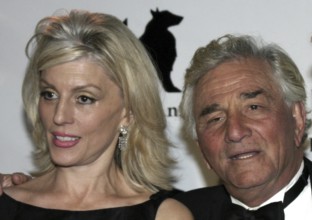 Peter Falk and Shera Danese at the the 2nd Annual Guardian IDA Awards fundraiser held at Paramount