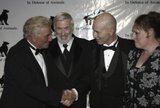 Peter Falk and Dr. Elliot M. Katz at the the 2nd Annual Guardian IDA Awards fundraiser held at