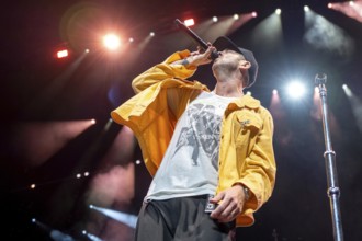 Ryan Tedder, singer of OneRepublic live on Escape to Europe 2025 Tour at the Berlin Uber Arena on