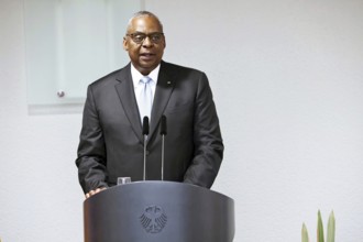 Lloyd James Austin III Former United States Secretary of Defence 2021 to 2025 - Award of the Order