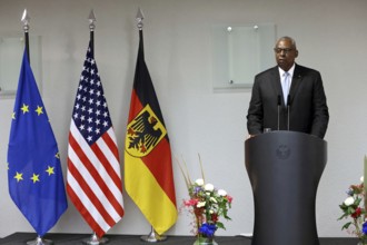 Lloyd James Austin III Former United States Secretary of Defence 2021 to 2025 - Award of the Order