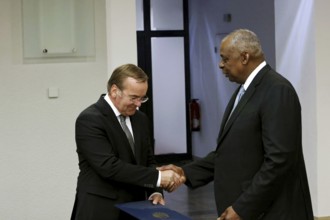 Federal Minister of Defence Boris Pistorius with Lloyd James Austin III Former United States