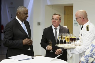 Federal Minister of Defence Boris Pistorius with Lloyd James Austin III former United States