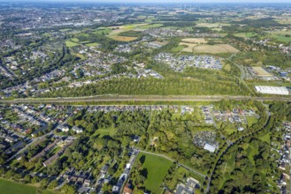 Aerial view, residential area Am Heimshof, railway line and forest area, new construction