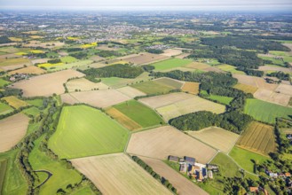 Aerial view, meadows and fields, Vöckinghausen, view to Hamm, district Rhynern, Hamm, Ruhr area,