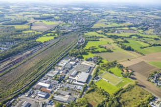 Aerial view, marshalling yard Hamm, industrial area Schieferstraße and view to the residential area