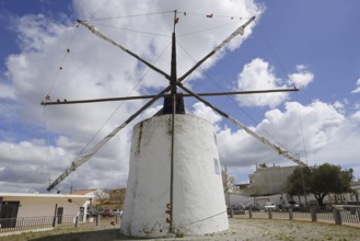 Windmill, Odiaxere, Algarve, Portugal