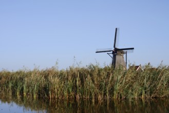 Historic windmill, UNESCO World Heritage Site, Kinderdijk, South Holland, Netherlands