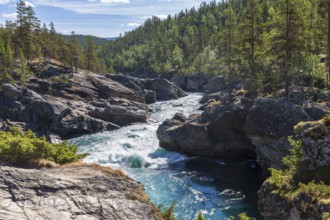 Ridderspranget, gorge in the river Sjoa, Jotunheimen mountains, Randsverk, Innlandet, Norway