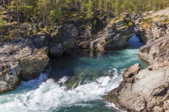 Ridderspranget, gorge in the river Sjoa, Jotunheimen mountains, Randsverk, Innlandet, Norway