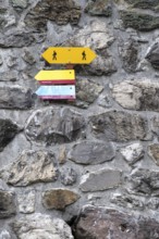 Signpost hiking trail, Arosa, Graubünden, Switzerland