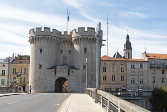 Porte Chaussée, city gate, bridge, Verdun, Département Meuse, Grand Est, France