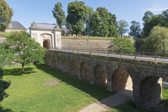 Porte de France, fortress gate, bridge, fortress wall, fortress moat, citadel, Vauban