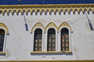 Marine Administration, Caserma Marina 1930, Today Municipal Administration, Close-up of arched