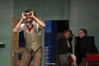 Thilo Herrmann (Prof. Marcus), Silvio Hildebrandt (Dr Courtenay), Henning Wolff (Louis Harvey),