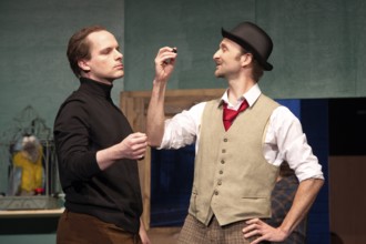 Thilo Herrmann (Prof. Marcus), Henning Wolff (Louis Harvey), LADYKILLERS, photo rehearsal on