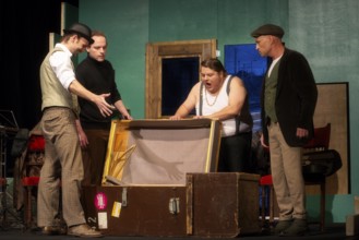 Thilo Herrmann (Prof. Marcus), Silvio Hildebrandt (Dr Courtenay), Pablo Nina Toculescu (Willie