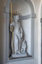Church of St Gallus and Ulrich, niche with St Gallus and the bear, Kisslegg, Allgäu,