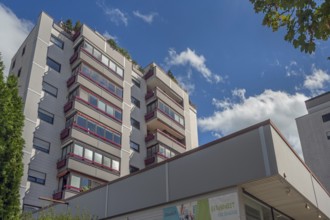 Blue sky. white clouds, high-rise building with bay windows, Kempten, Allgäu, Swabia, Germany