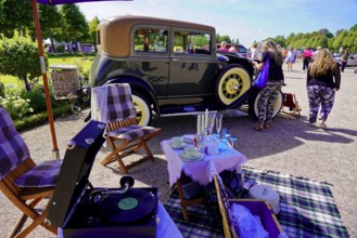 Oldtimer Classic, Gala International Concours d'Elegance Schwetzingen 2025, Germany, Europe, picnic